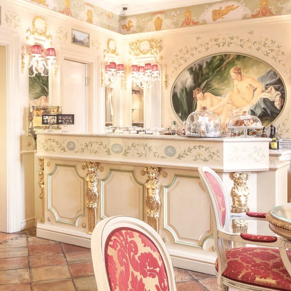 Interiér kavárny Barocco Veneziano Café